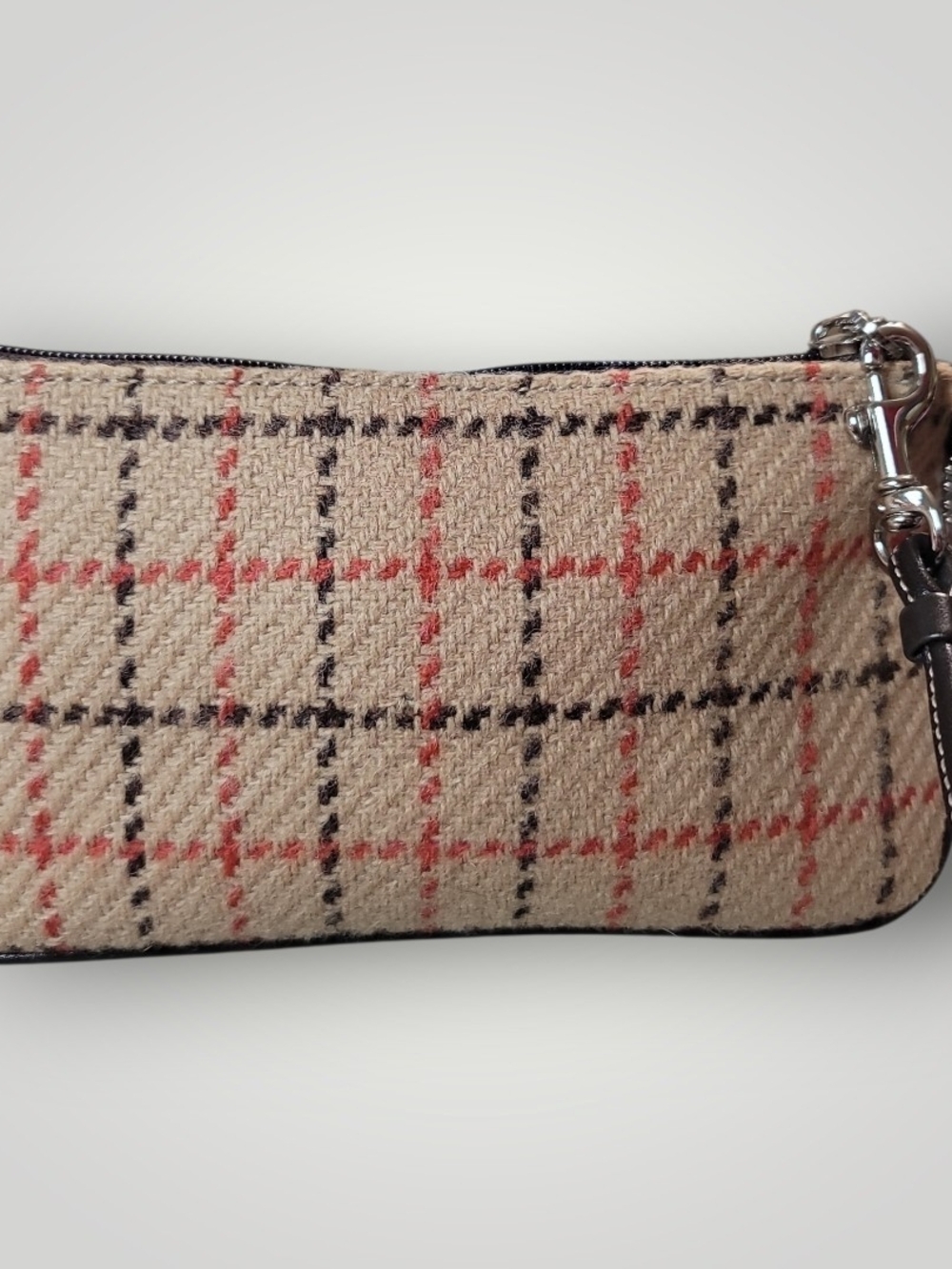 COACH Vintage Hampton wool plaid wristlet EUC - Picture 4 of 7